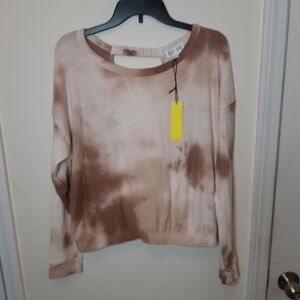 Oli viv open back top